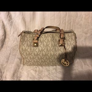 Michael Kors Grayson